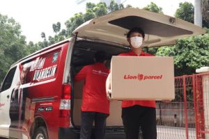 Lion Parcel Gading Serpong