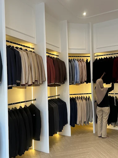SUIT PALACE – Sewa & Custom Jas, Tuxedo, Changsan di Tangerang 01