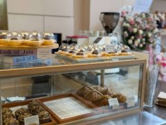 cafe gading serpong La Grace Scents & Patisserie (12).jpg
