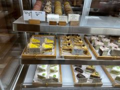 cafe gading serpong La Grace Scents & Patisserie (7).jpg